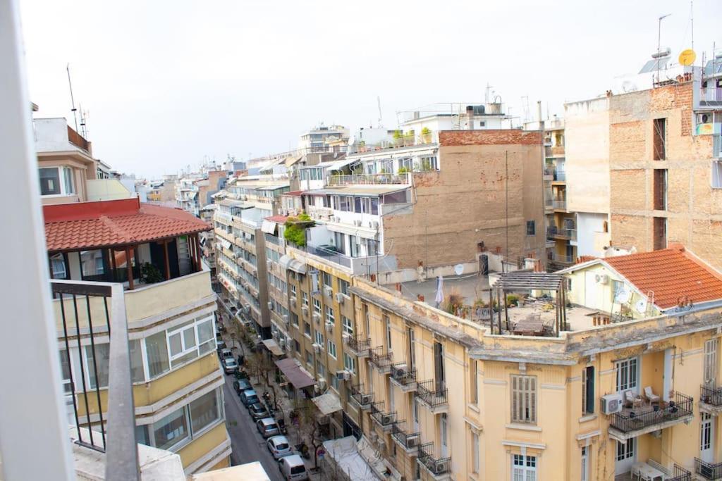 Bedcity Apartment In The Center Of Солун Екстериор снимка